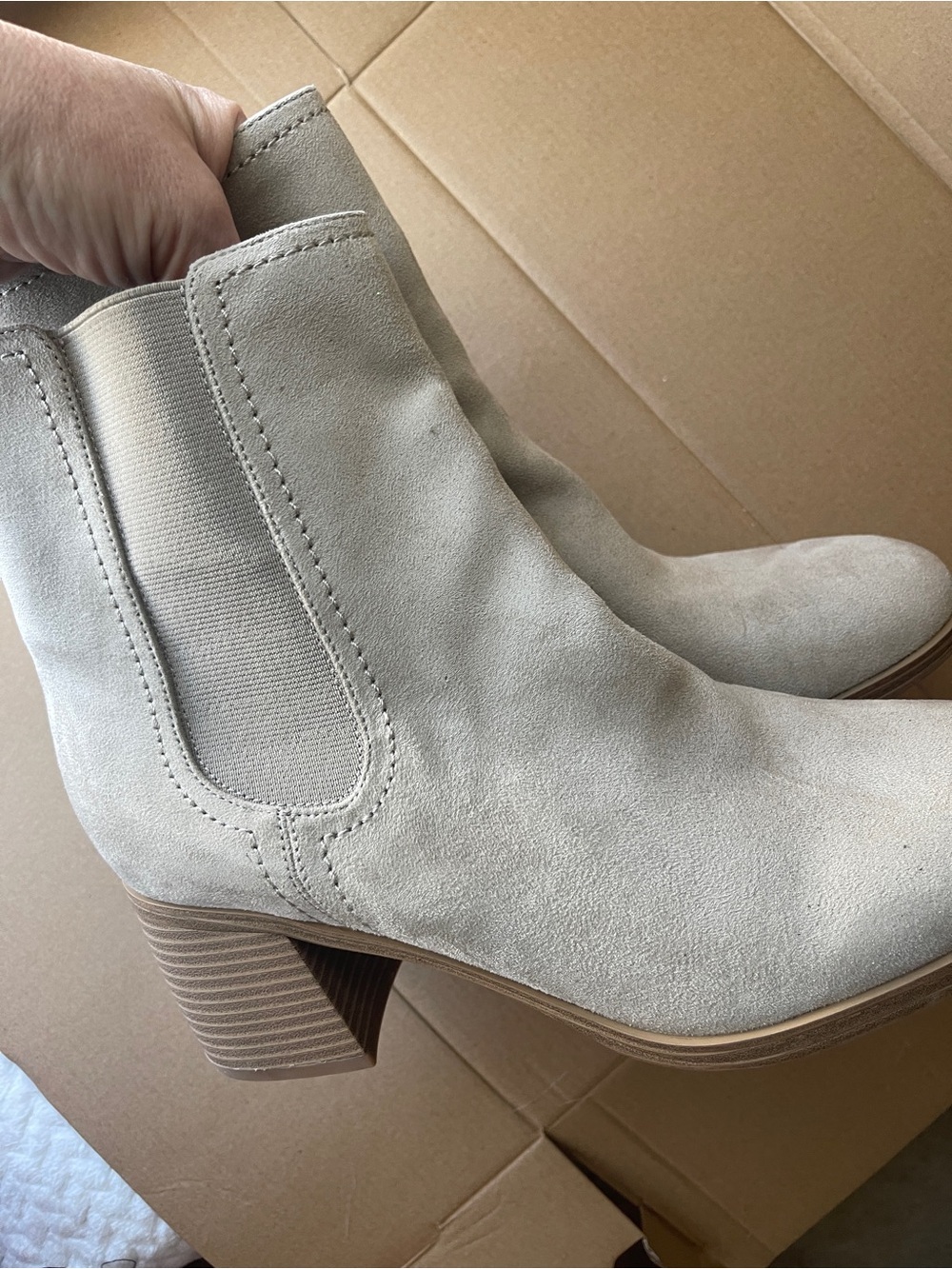 Nine West Taupe Ankle Boots with zip Wides and Stacked Heel NWOT size 9.5